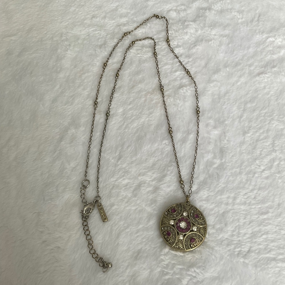 WHBM White House Black Market Gold Tone Purple Pendant Necklace